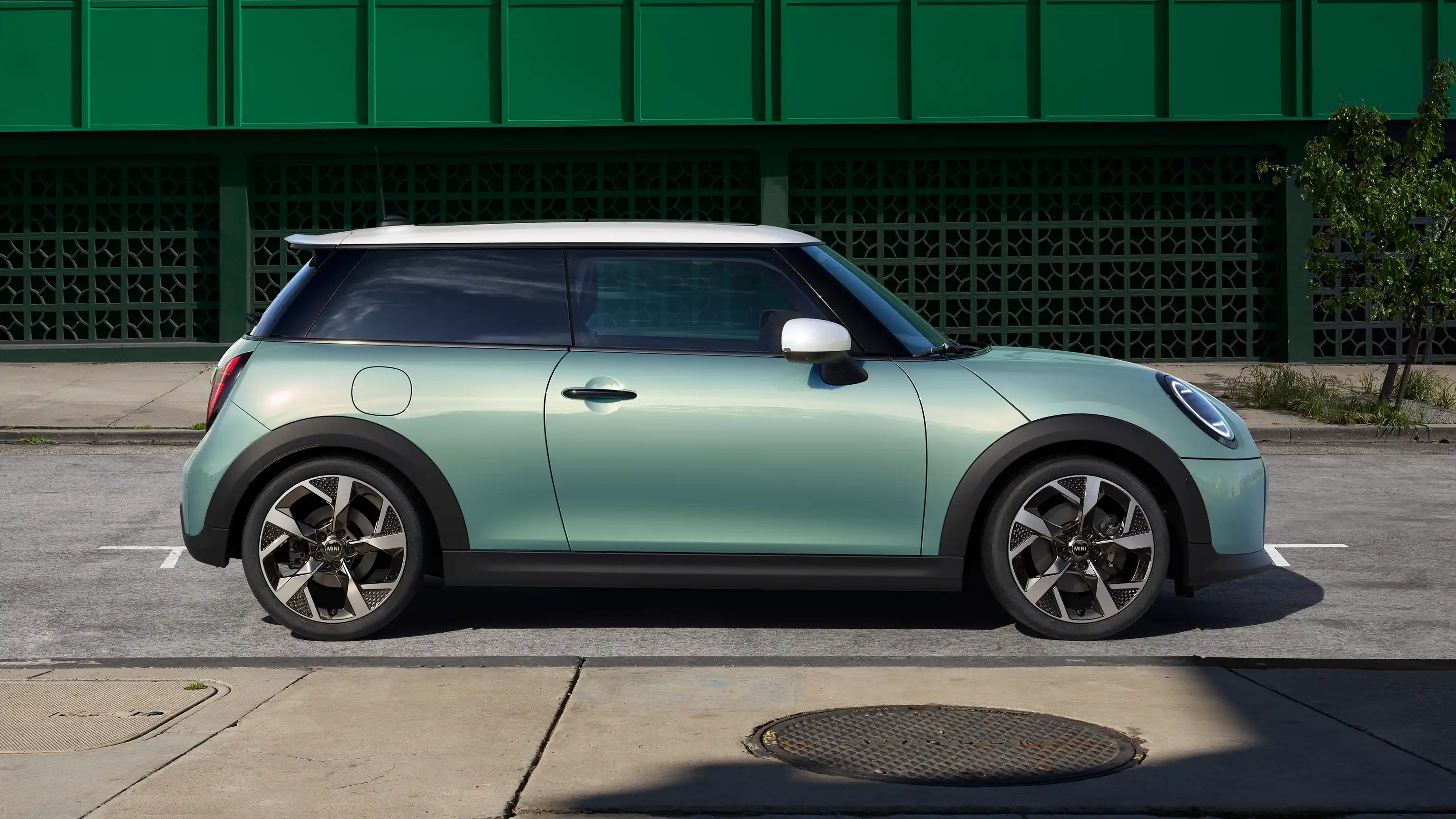 3 ajtós MINI Cooper - Ikonikus dizájn