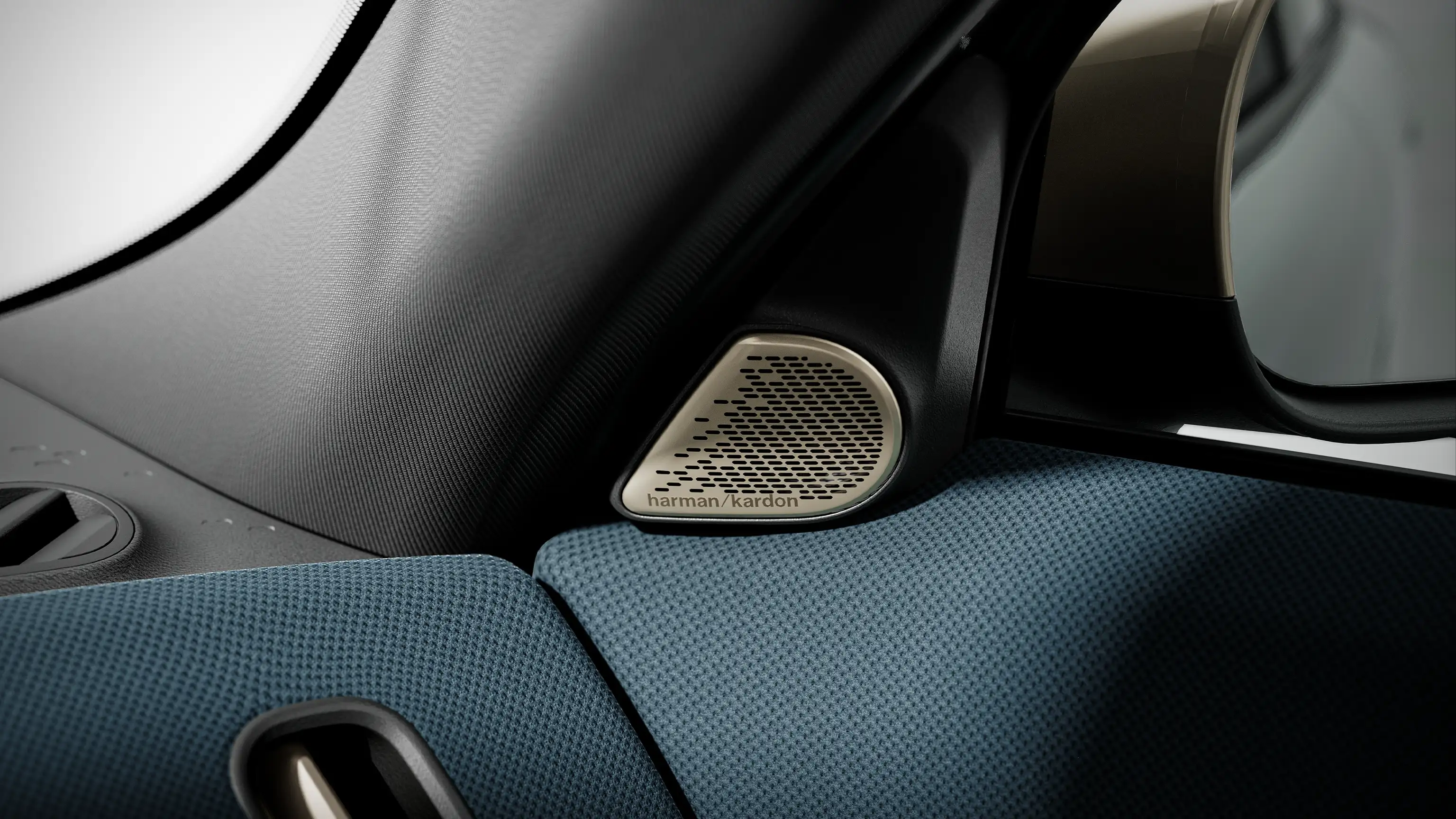 Videó a tisztán elektromos MINI Countryman hangrendszeréről