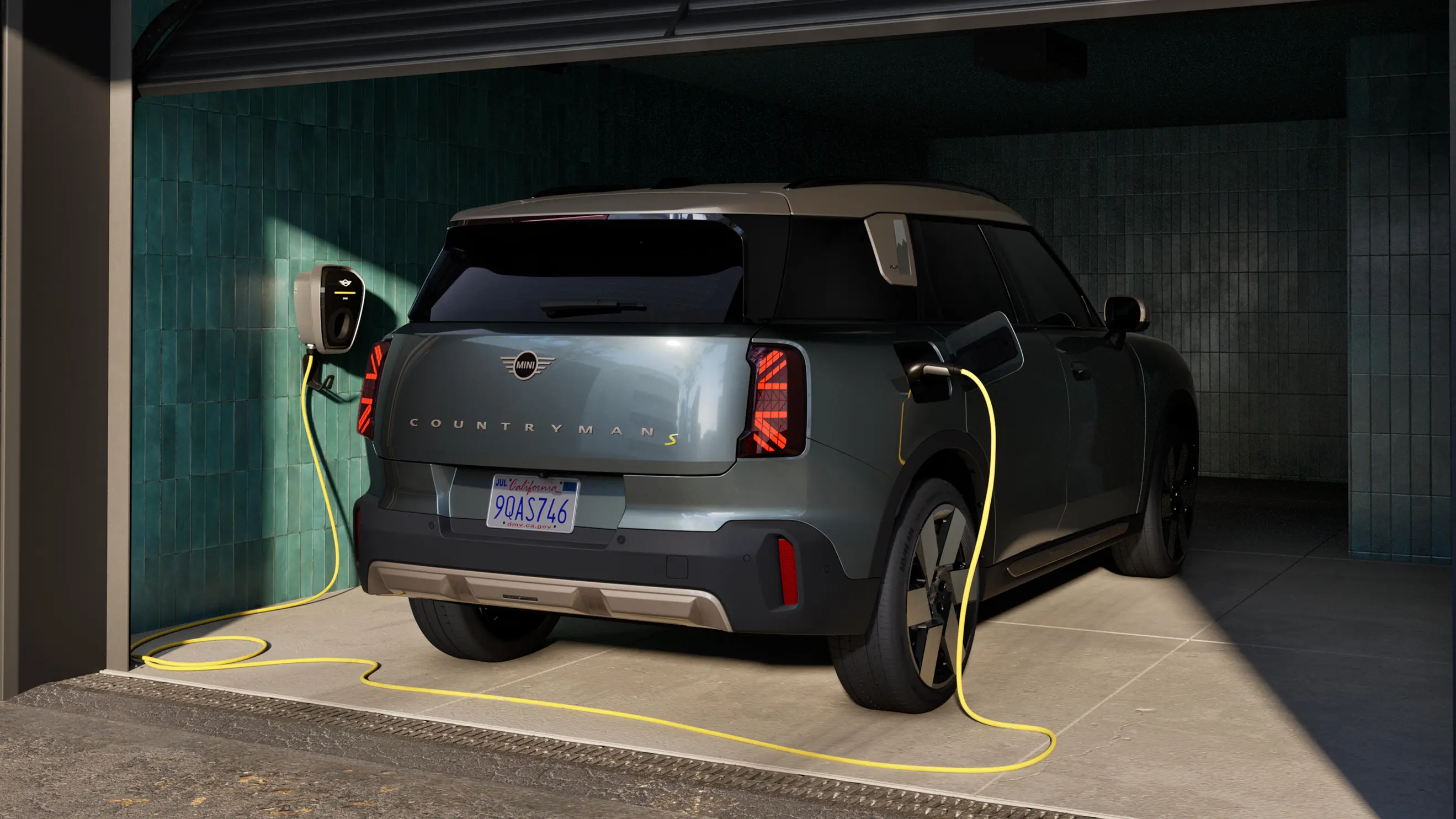 Tisztán elektromos MINI Countryman - Garázs
