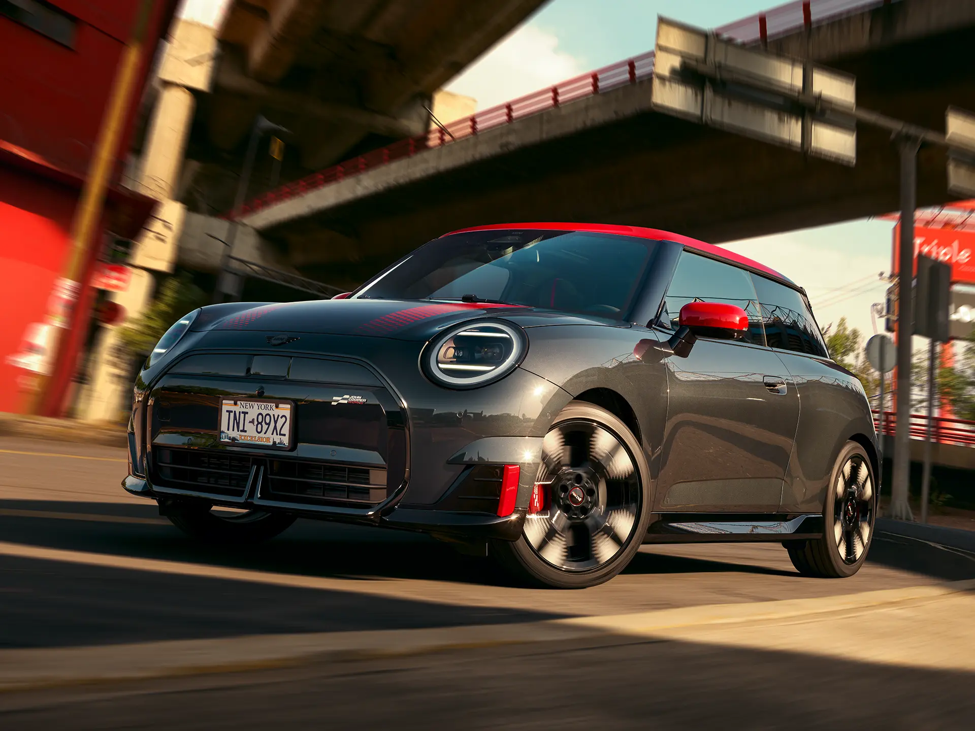 MINI John Cooper Works - J01 JCW Oldalnézet
