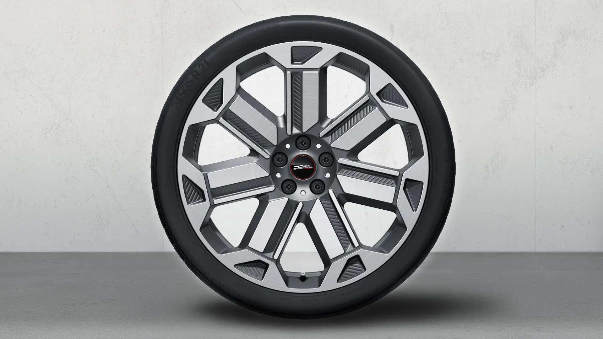 21" JCW öntött keréktárcsa, Rallye Spoke 950, kétszínű (Frozen Gunmetal Grey, fényesre polírozott), komplett nyári kerékkészlet részeként 