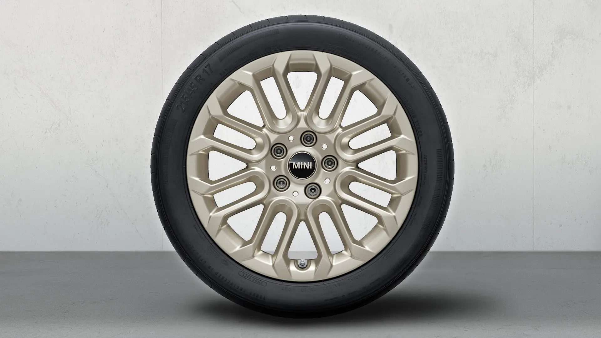 17" MINI öntött könnyűfém keréktárcsa, U Spoke 956, Vibrant Silver, komplett téli kerékkészlet részeként