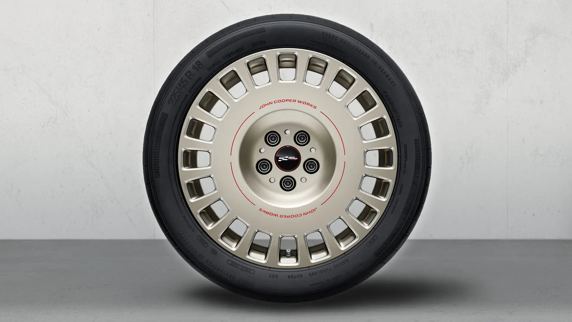 18" JCW Rallye Spoke 992 könnyűfém keréktárcsa, kétszínű (Vibrant Silver, polírozott), komplett nyári kerékkészlet részeként