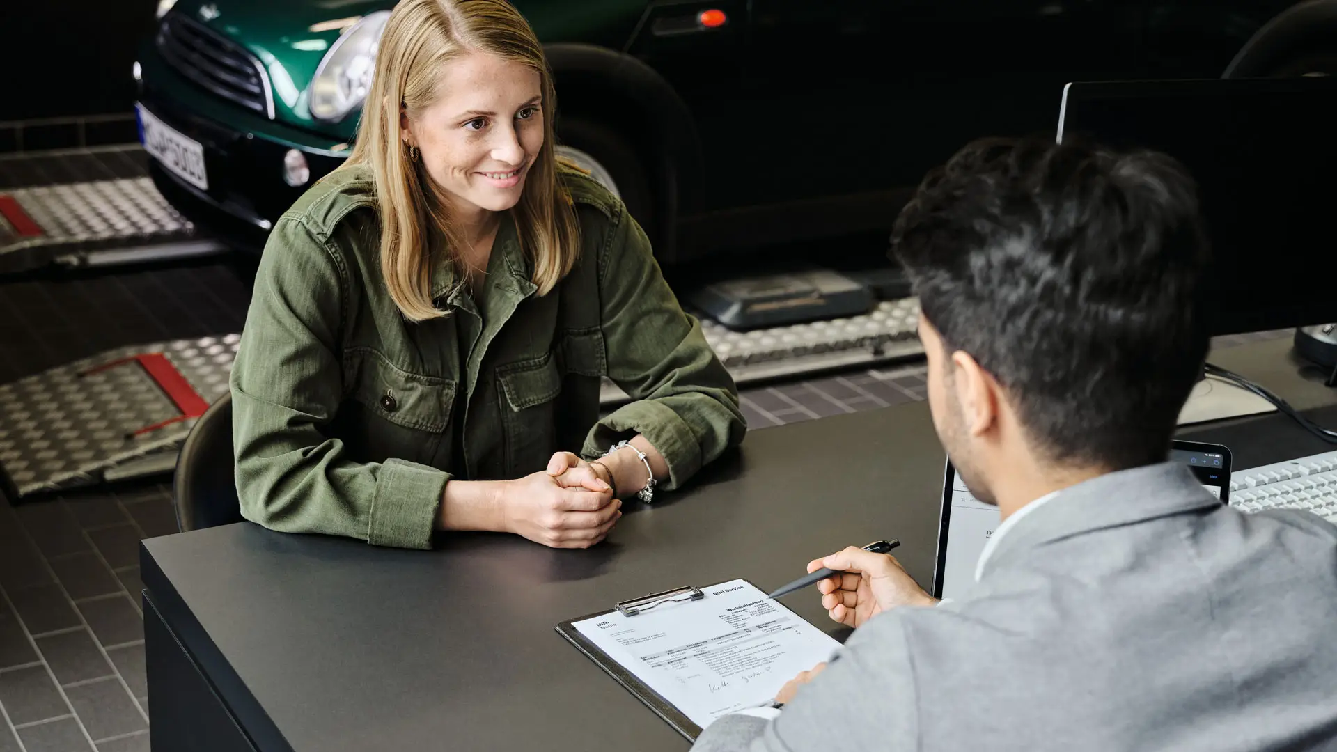 Szervizidőpontfoglalás.