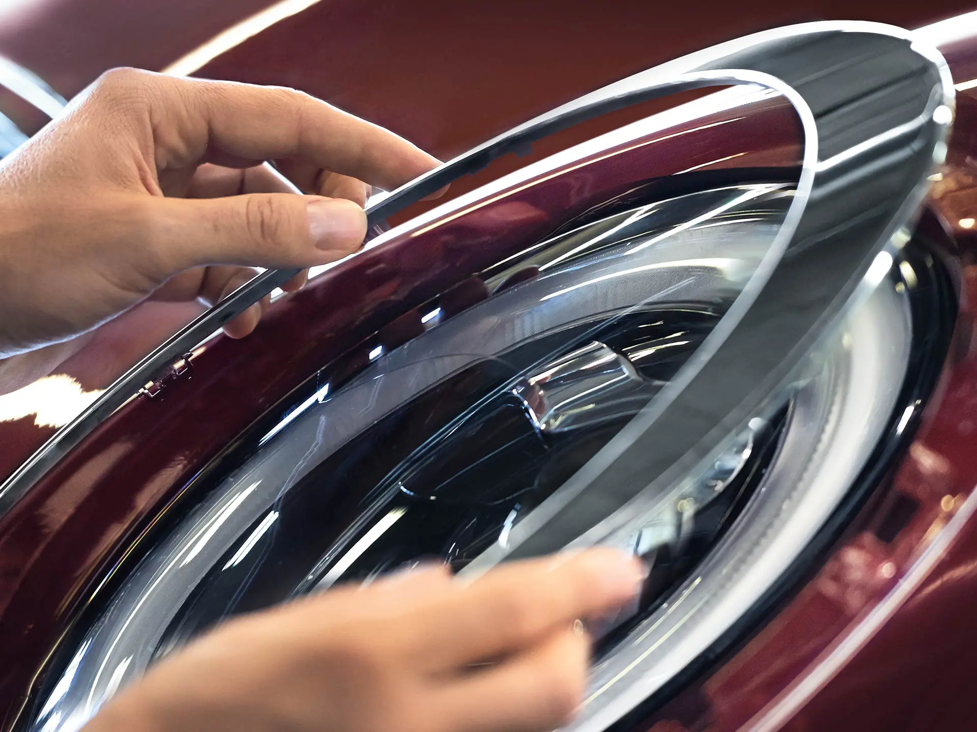 MINI Original lámpaalkatrészek.