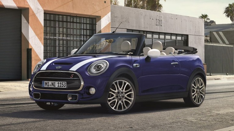 AZ ÚJ MINI CABRIO