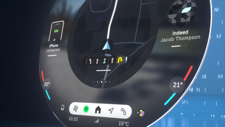 MINI kerek kijelző JCW módban, a navigációs képernyővel és a visszajelzőkkel