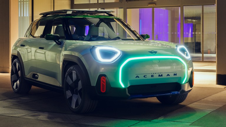 MINI Fenntarthatóság – A MINI elektromos története – MINI Aceman Concept 2023-ban.