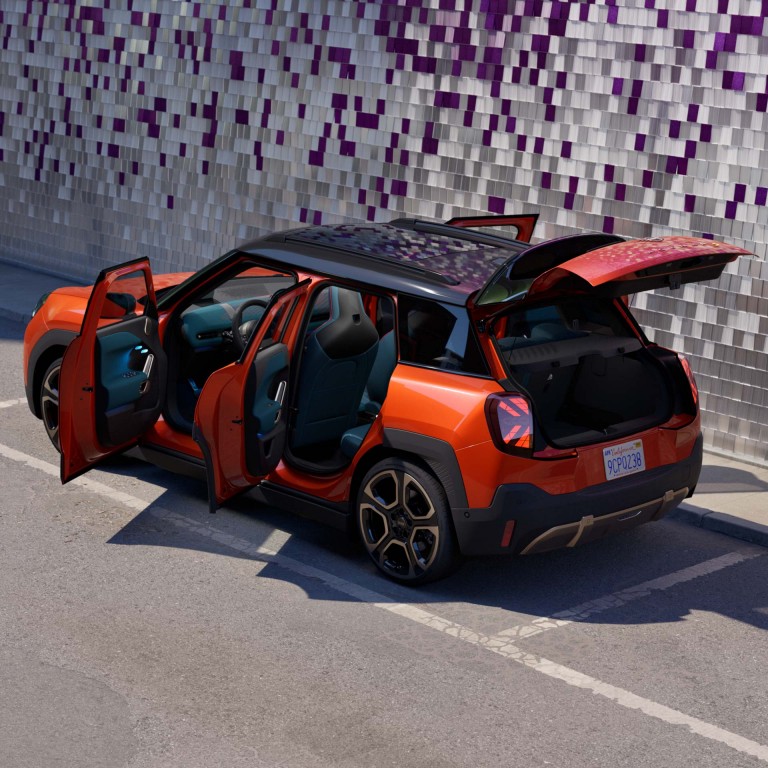 Tisztán elektromos MINI Aceman - mozaik - tér és sokoldalúság
