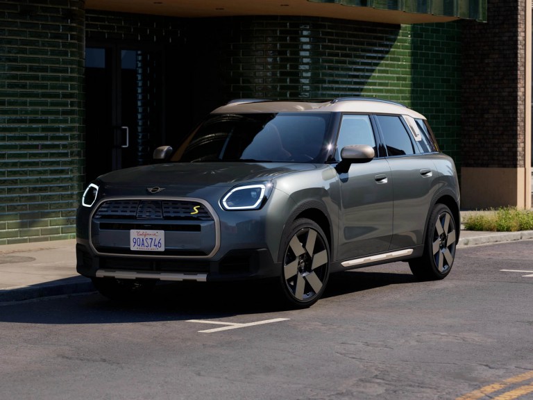 Elektromos MINI Countryman - Videó
