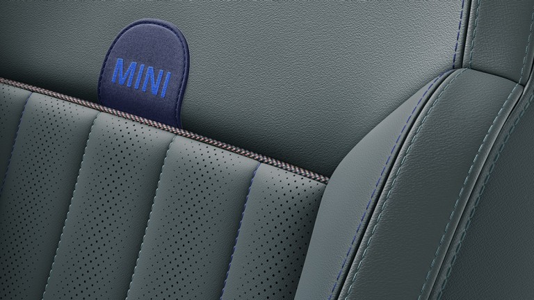 Elektromos MINI Countryman - utastér galéria - 03