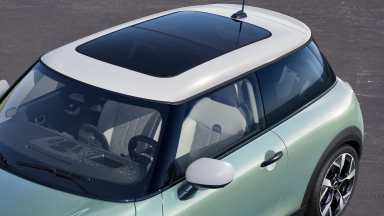 MINI Cooper 3 ajtós - külső galéria - napfénytető-részletek