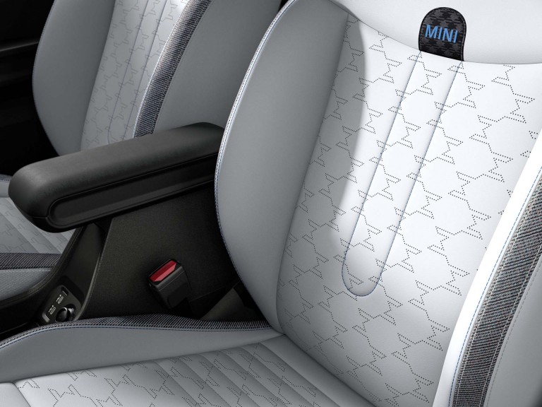 MINI Cooper 3 ajtós - belső tér- ülések